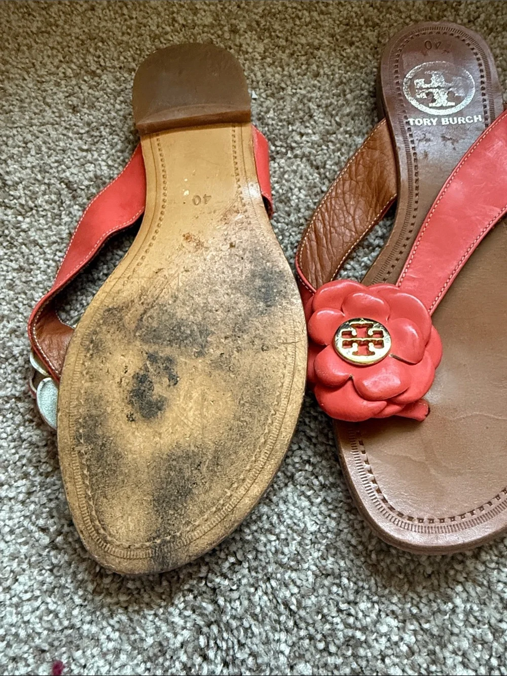 Tory Burch Coral Leather Flower-Embellished Thong Sandals